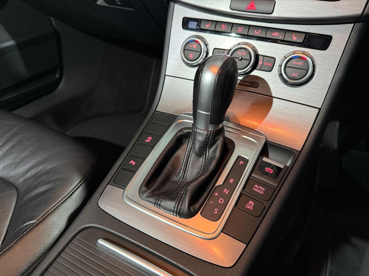 Used Volkswagen Passat 2014 for sale - 76699209: Photo 21