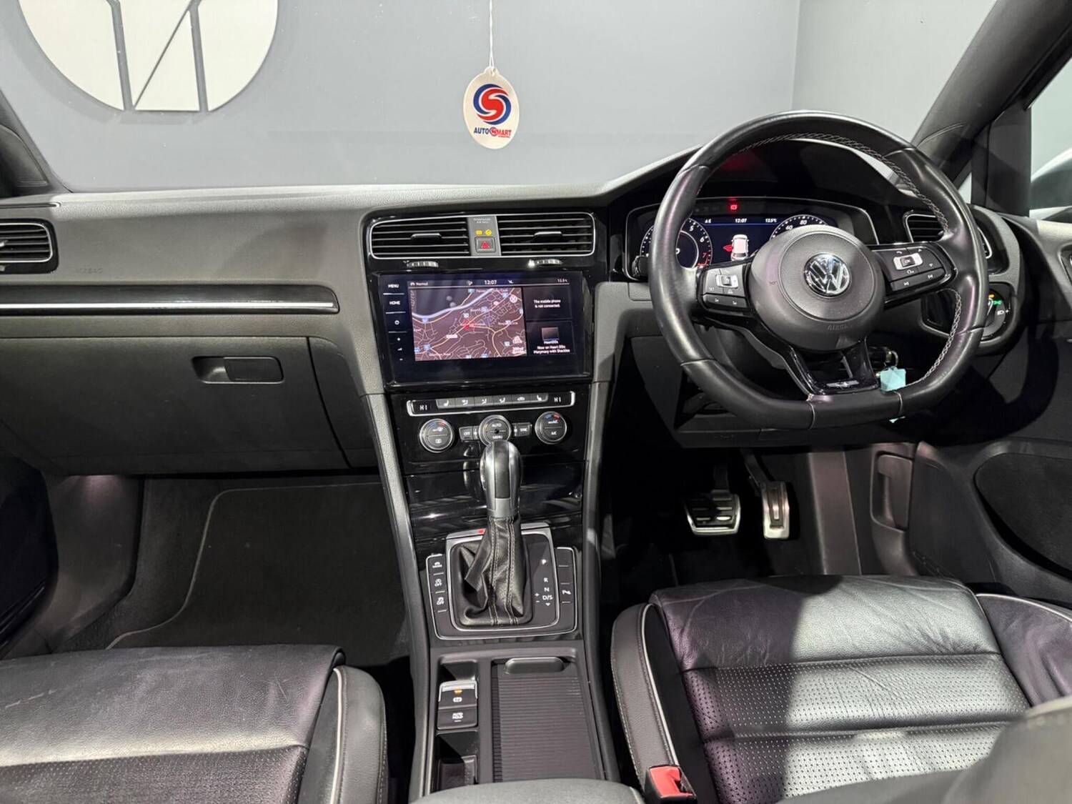 Used Volkswagen Golf 2017 for sale - 77464459: Photo 9