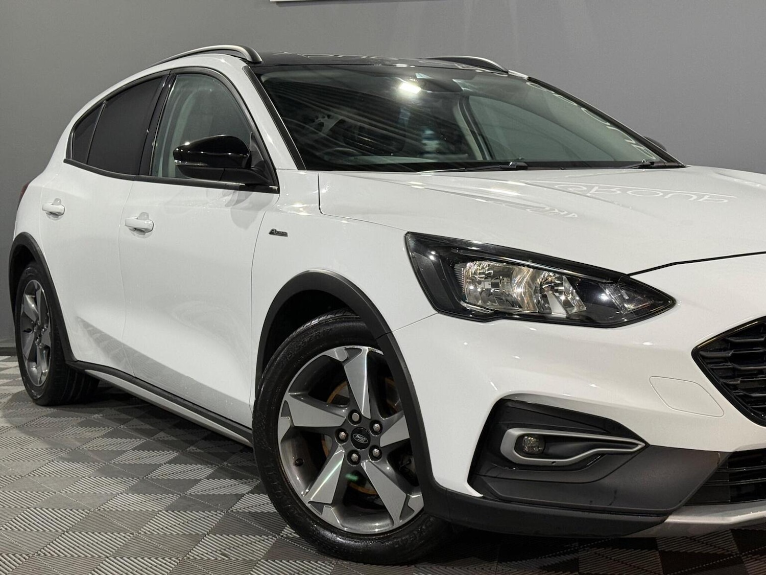 Used Ford Focus 2019 for sale - 77687682: Photo 2