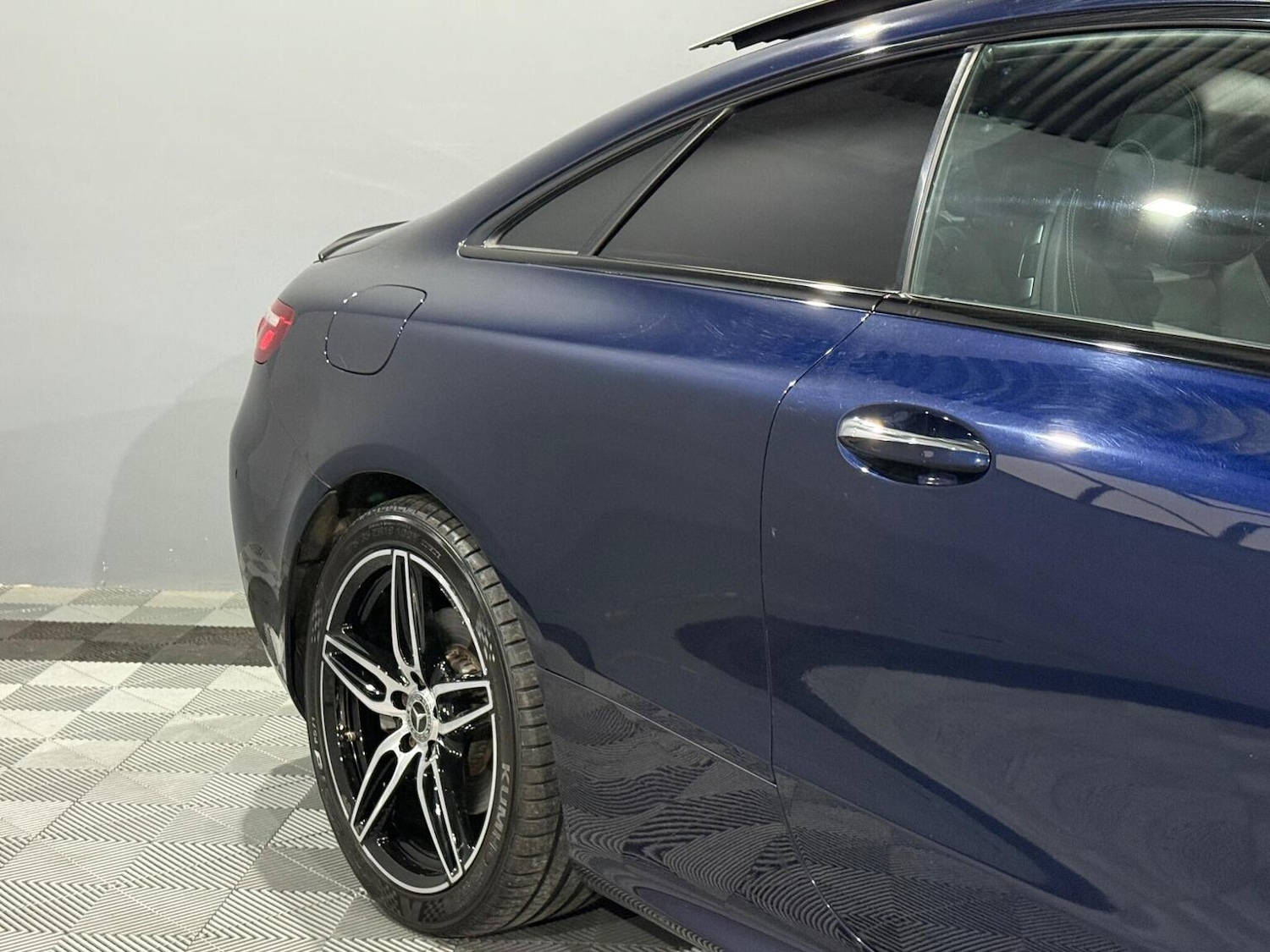 Used Mercedes-Benz E Class 2019 for sale - 77639020: Photo 8