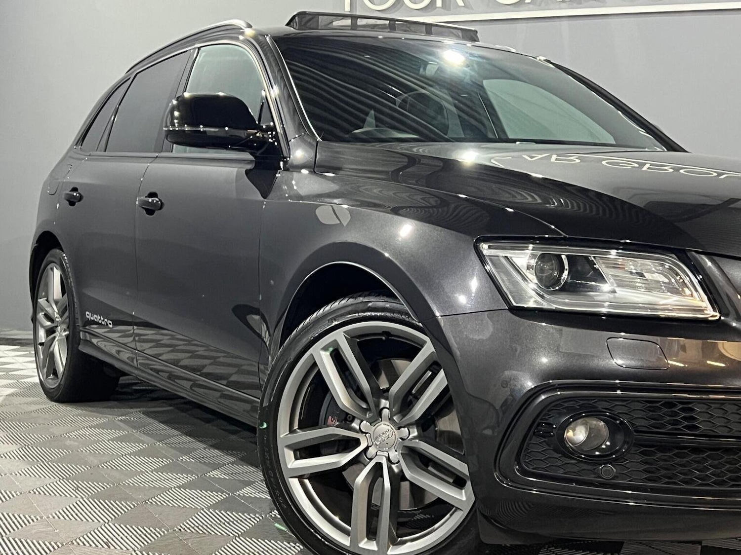 Used Audi SQ5 2017 for sale - 76023971: Photo 2