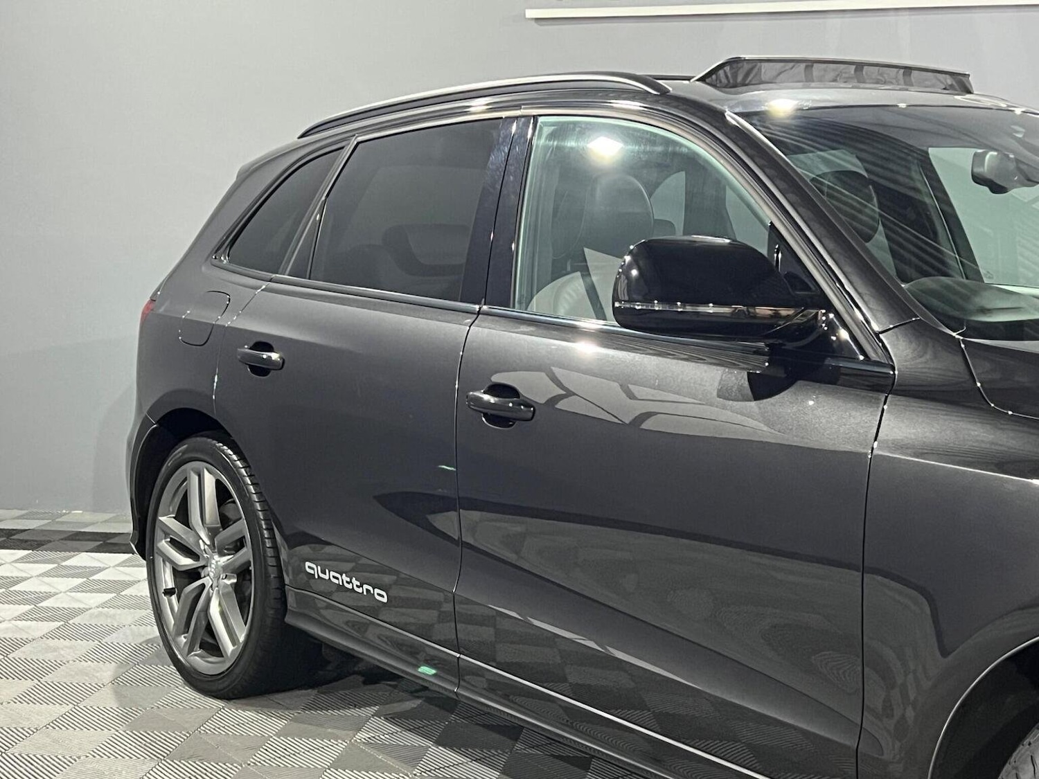 Used Audi SQ5 2017 for sale - 76023971: Photo 5