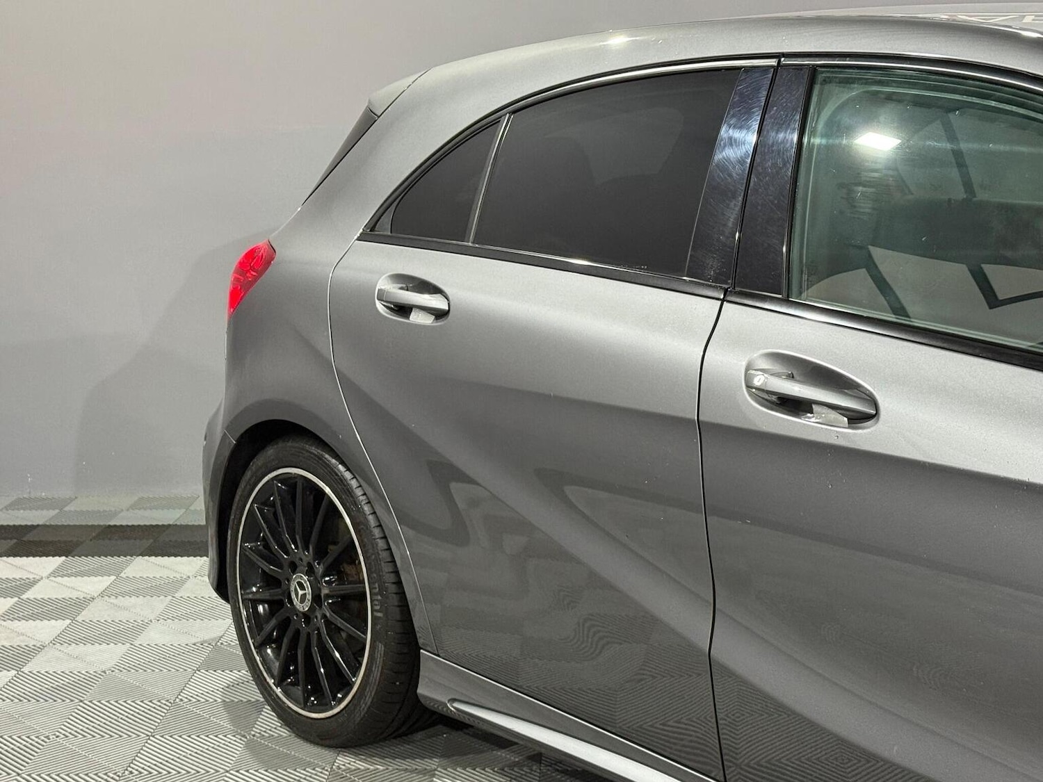 Used Mercedes-Benz A-Class 2018 for sale - 77140775: Photo 4