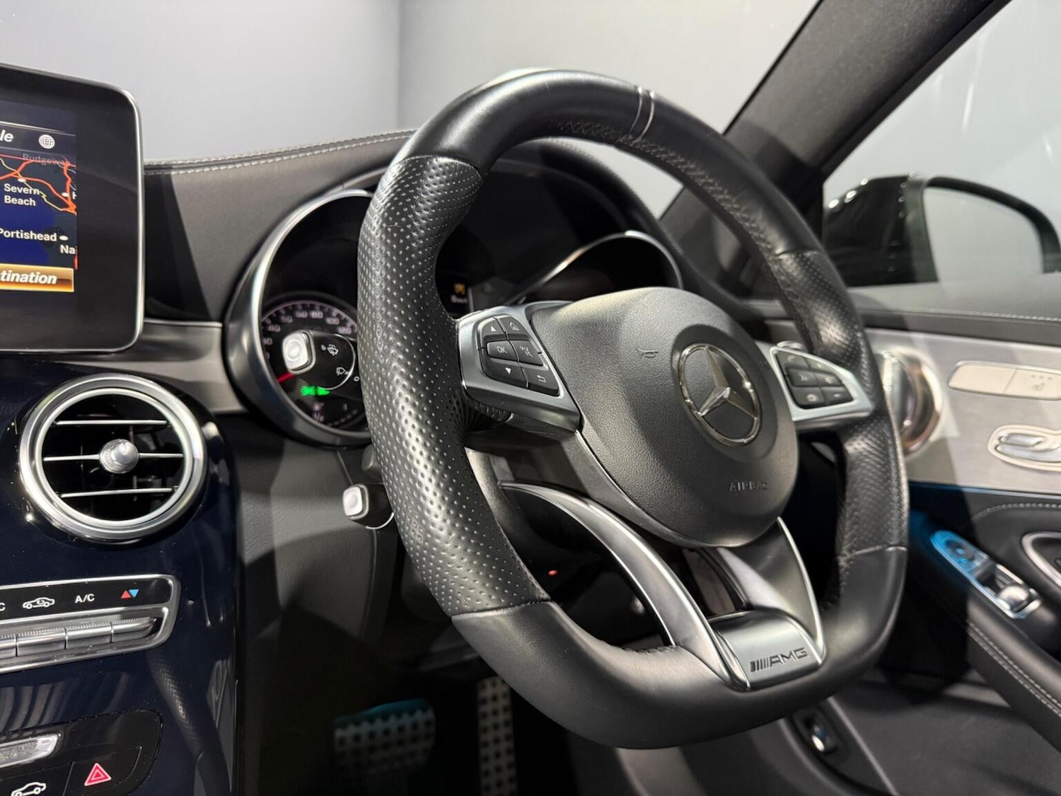 Used Mercedes-Benz C Class 2018 for sale - 76560059: Photo 22