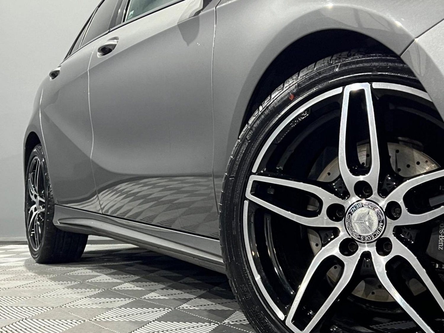 Used Mercedes-Benz A-Class 2017 for sale - 76794087: Photo 3