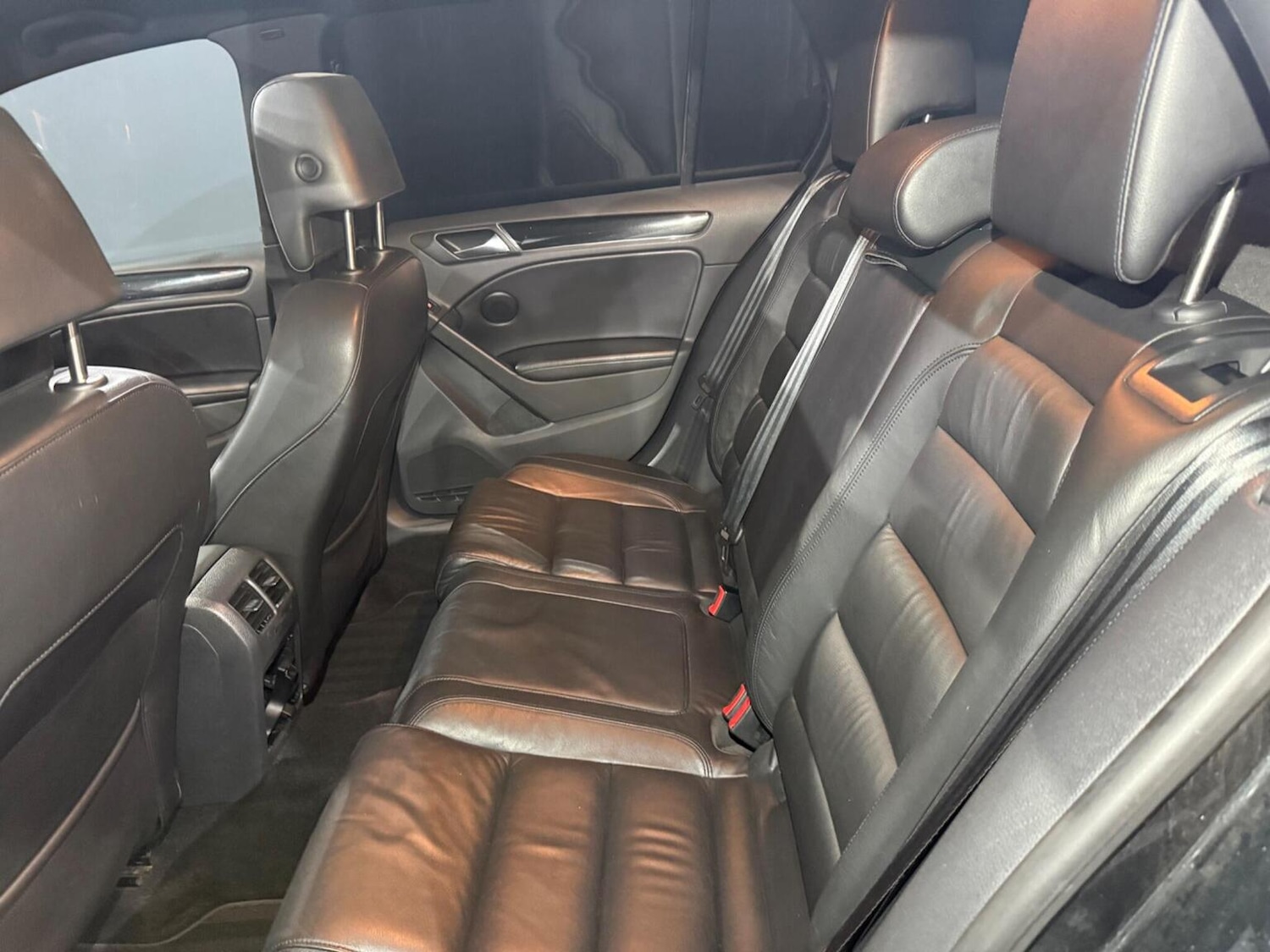 Used Volkswagen Golf 2012 for sale - 77264384: Photo 20