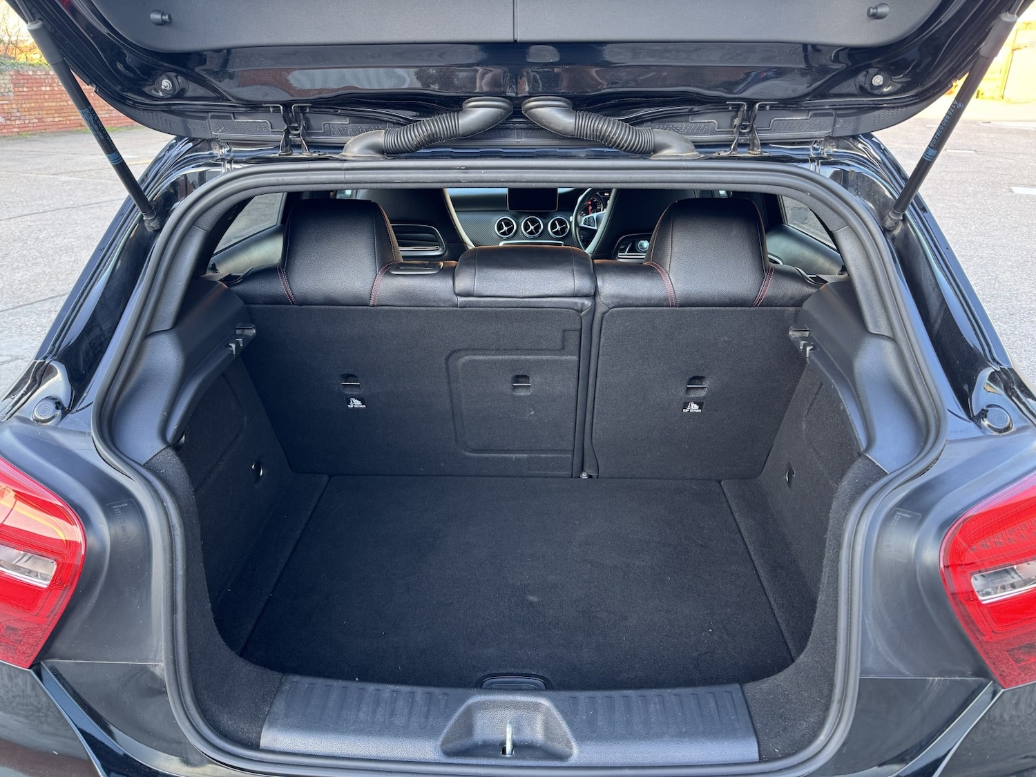 Used Mercedes-Benz A-Class 2018 for sale - 77906592: Photo 34