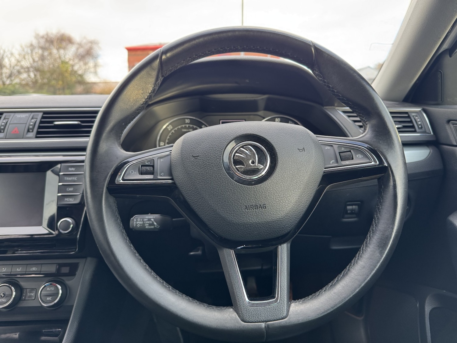 Used Skoda Superb 2015 for sale - 76791552: Photo 18