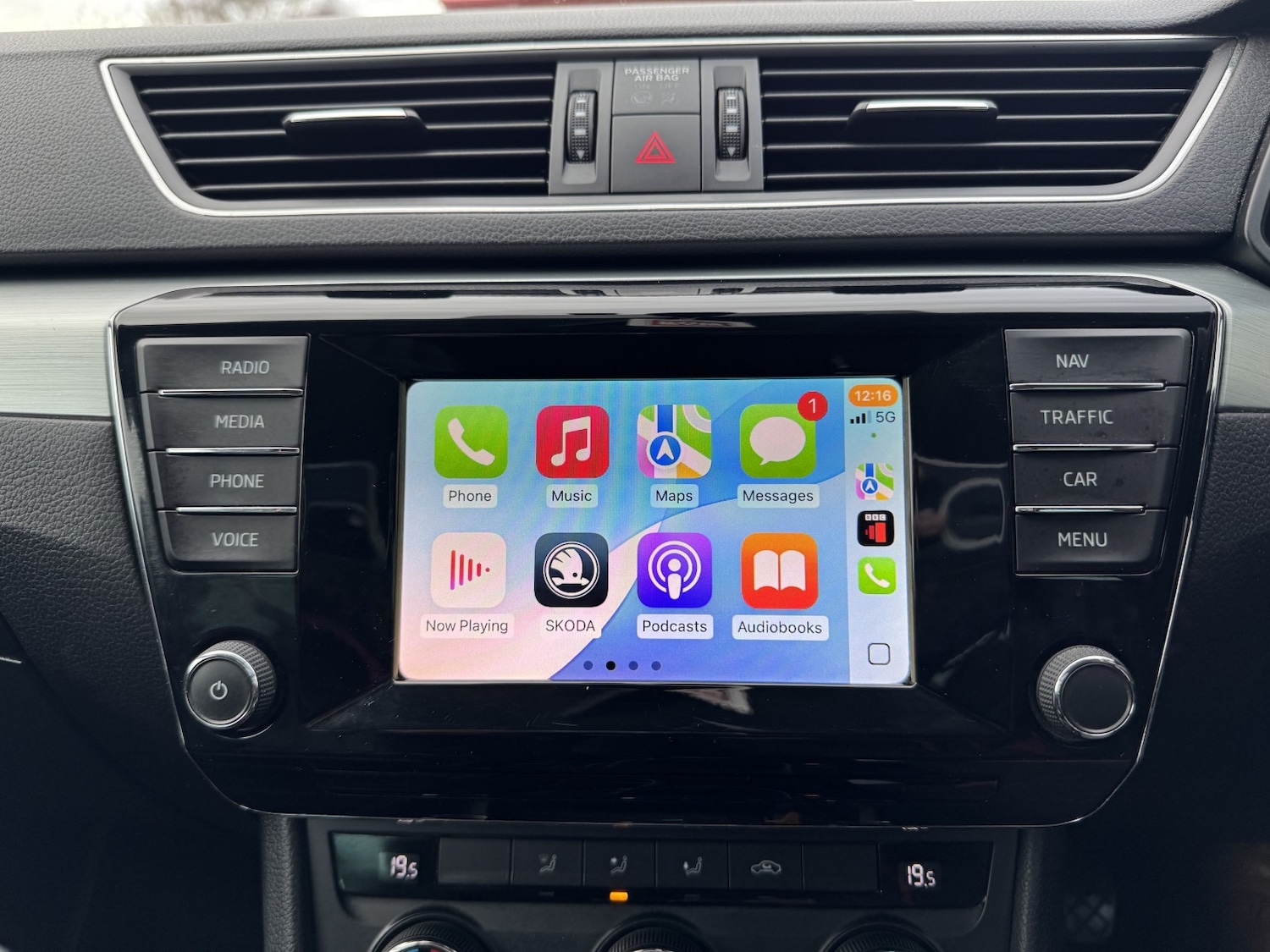 Used Skoda Superb 2015 for sale - 76791552: Photo 22