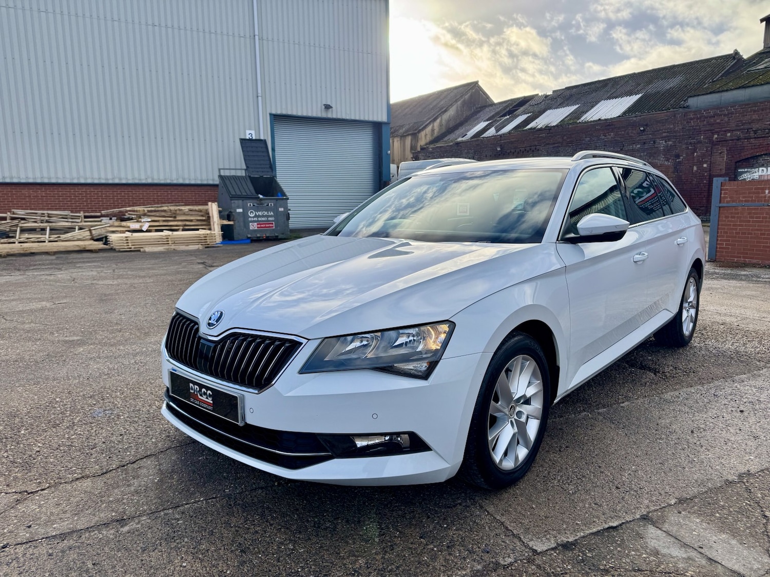 Used Skoda Superb 2015 for sale - 76791552: Photo 3