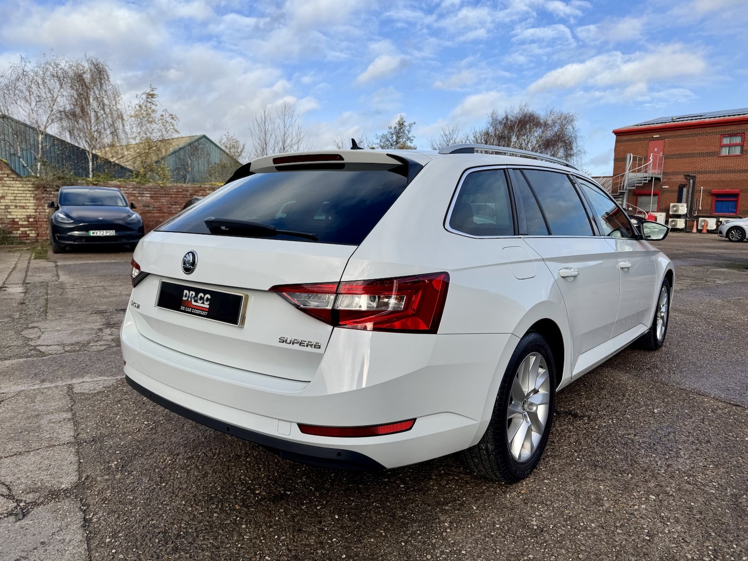 Used Skoda Superb 2015 for sale - 76791552: Photo 8