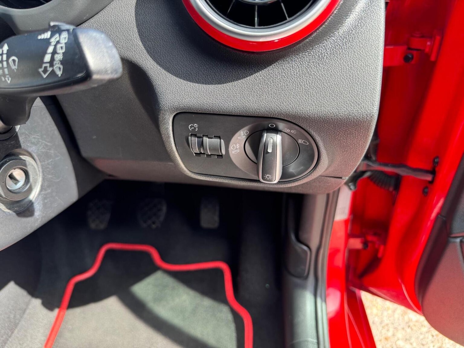 Used Audi A1 2014 for sale - 76583283: Photo 31