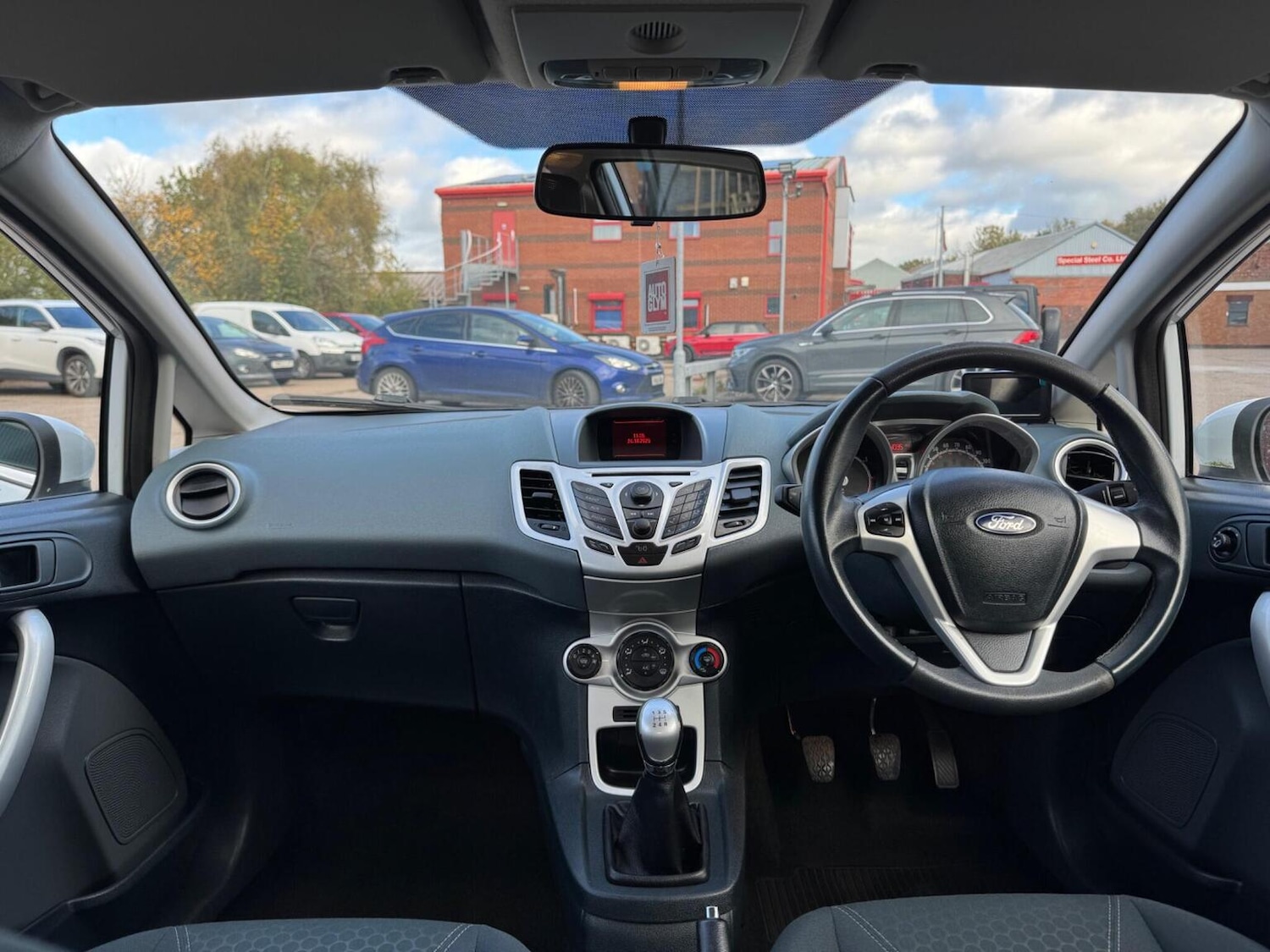 Used Ford Fiesta 2011 for sale - 76412241: Photo 15