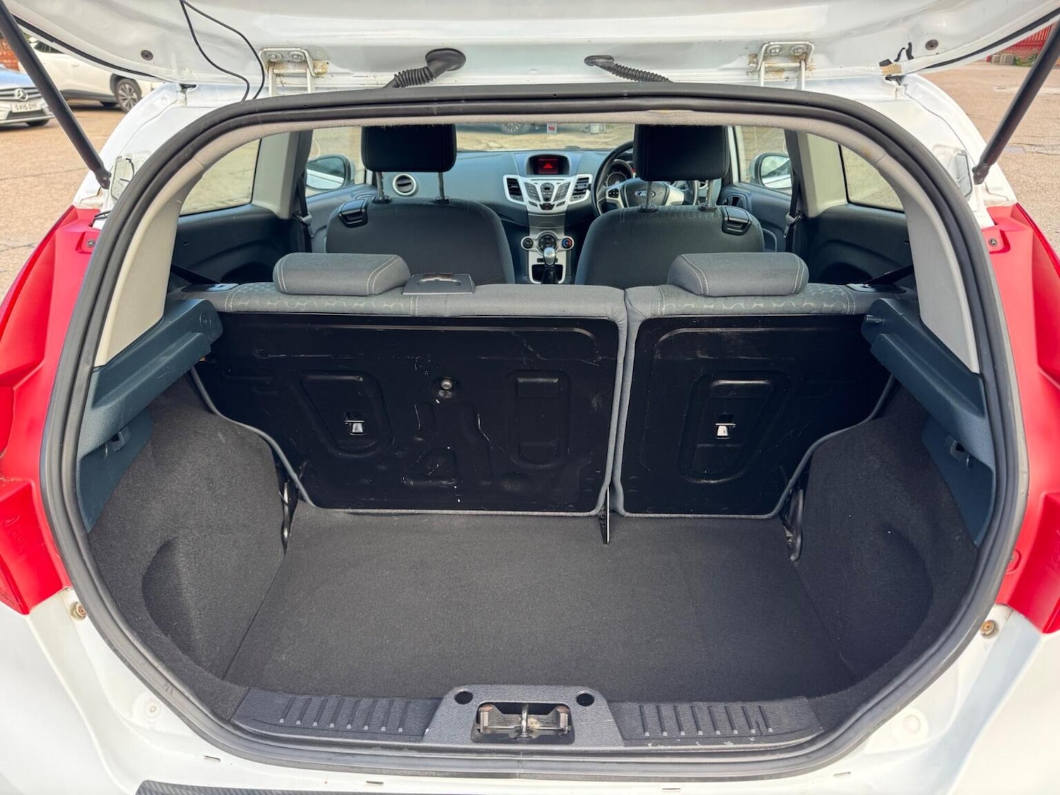 Used Ford Fiesta 2011 for sale - 76412241: Photo 39