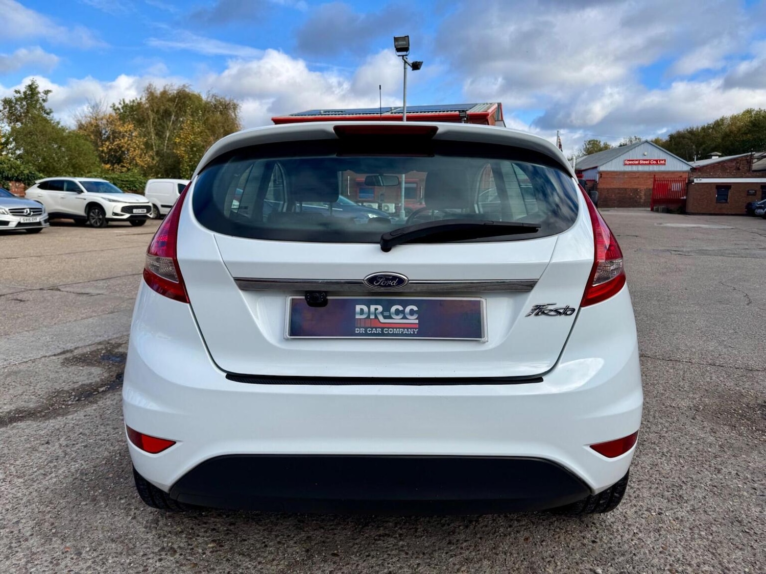 Used Ford Fiesta 2011 for sale - 76412241: Photo 7