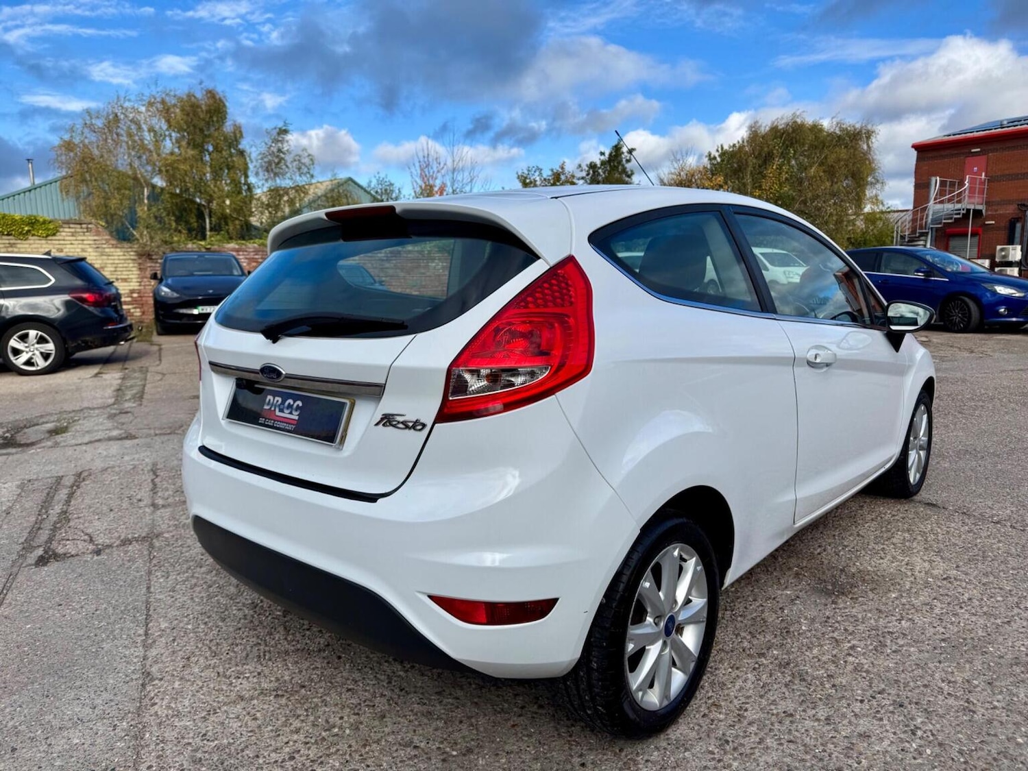 Used Ford Fiesta 2011 for sale - 76412241: Photo 8