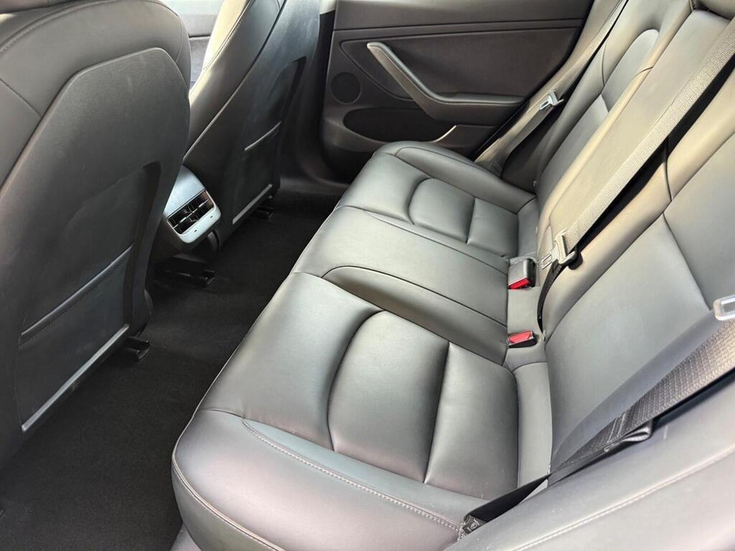 Used Tesla Model 3 2021 for sale - 76637408: Photo 27