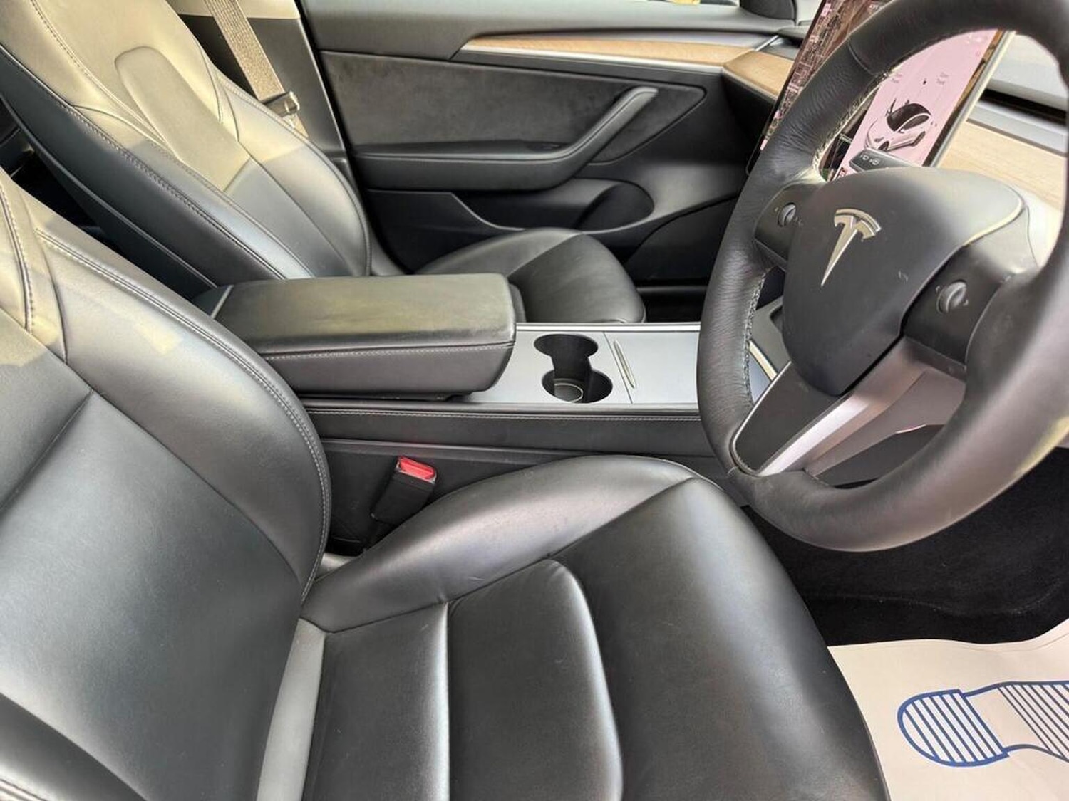 Used Tesla Model 3 2021 for sale - 76637408: Photo 9