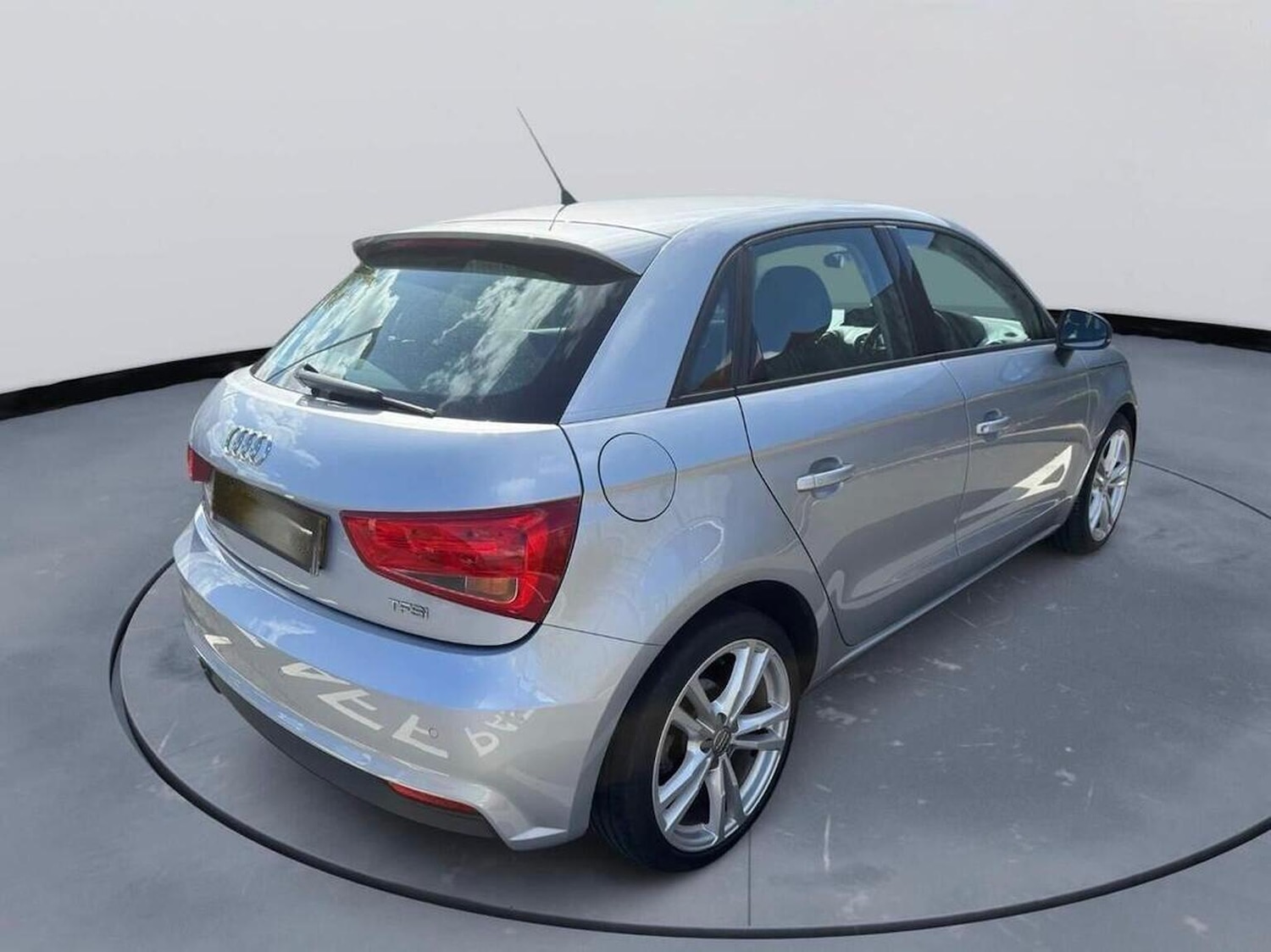 Used Audi A1 2018 for sale - 76510977: Photo 7