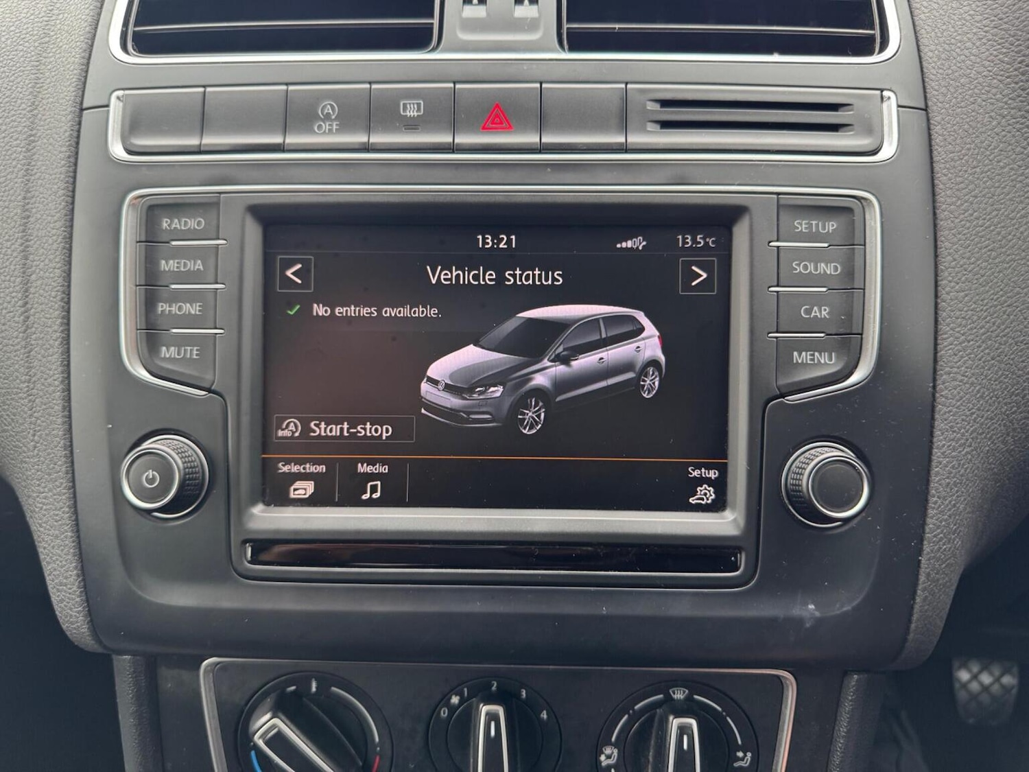 Used Volkswagen Polo 2015 for sale - 76583309: Photo 26