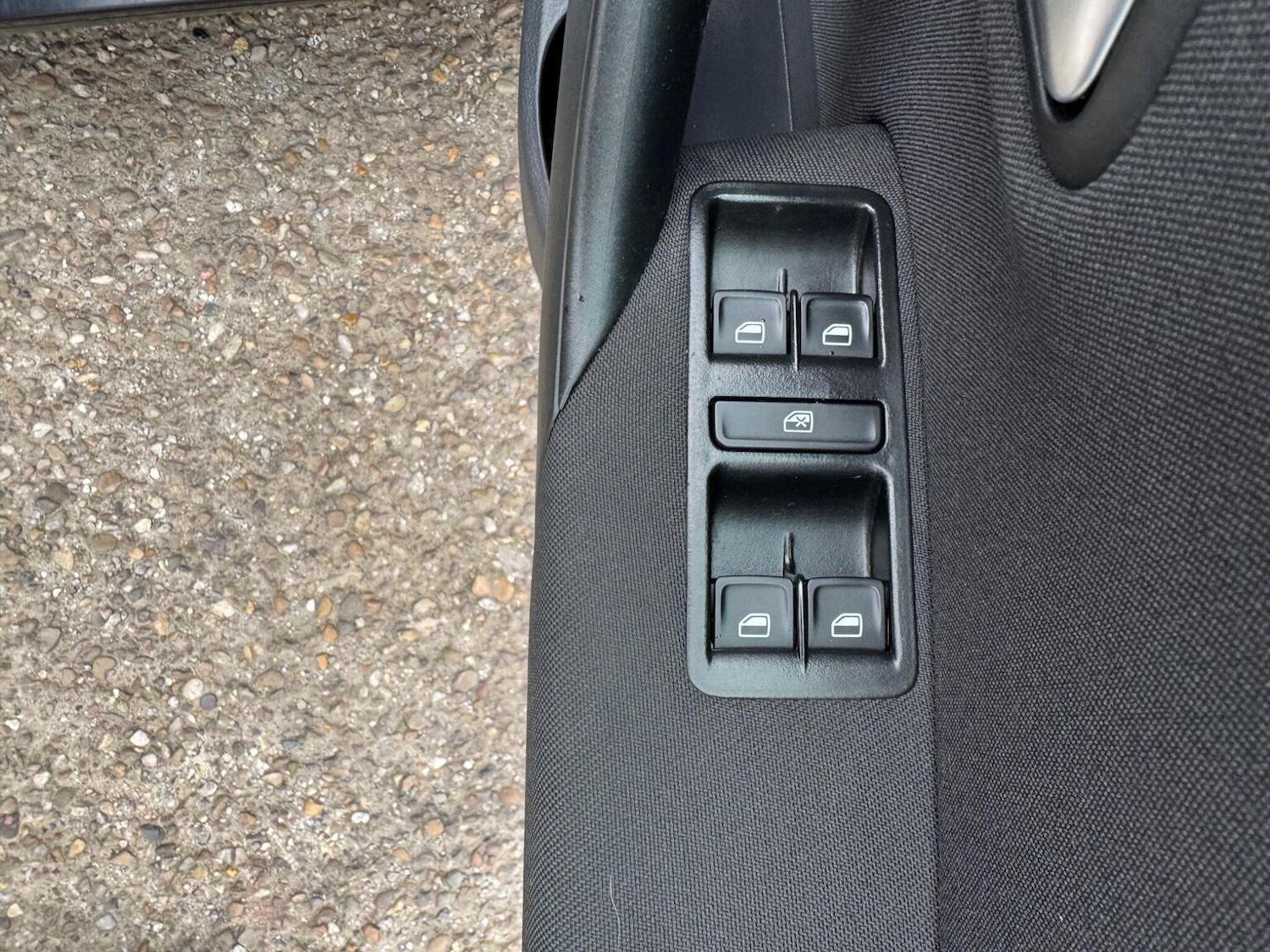 Used Volkswagen Polo 2015 for sale - 76583309: Photo 31