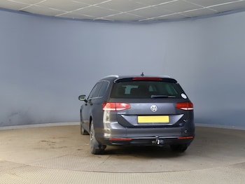 Used Volkswagen Passat 2018 for sale - 79487727: Photo