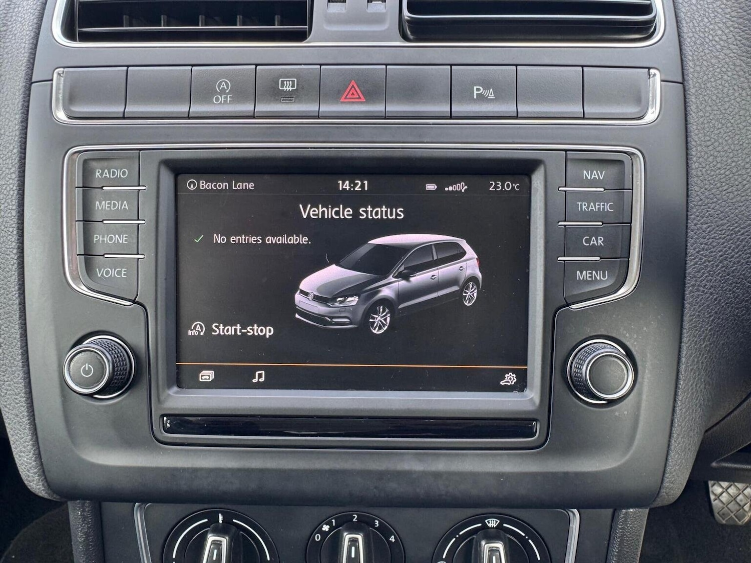 Used Volkswagen Polo 2014 for sale - 77464918: Photo 28