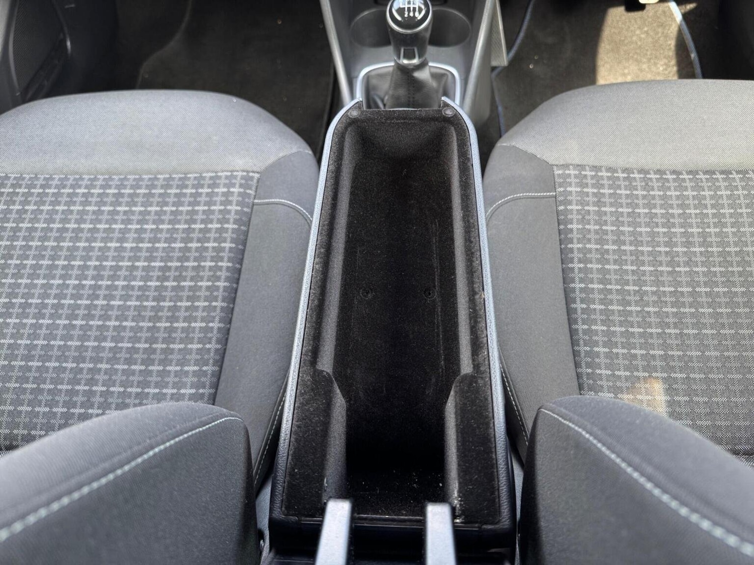 Used Volkswagen Polo 2014 for sale - 77464918: Photo 33