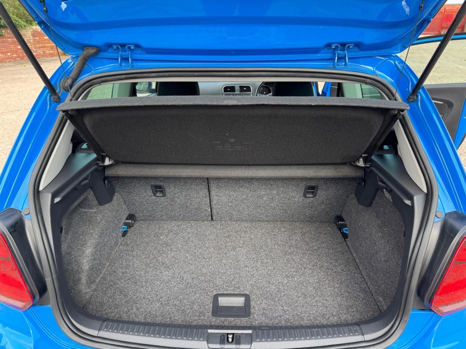 Used Volkswagen Polo 2014 for sale - 77464918: Photo 38