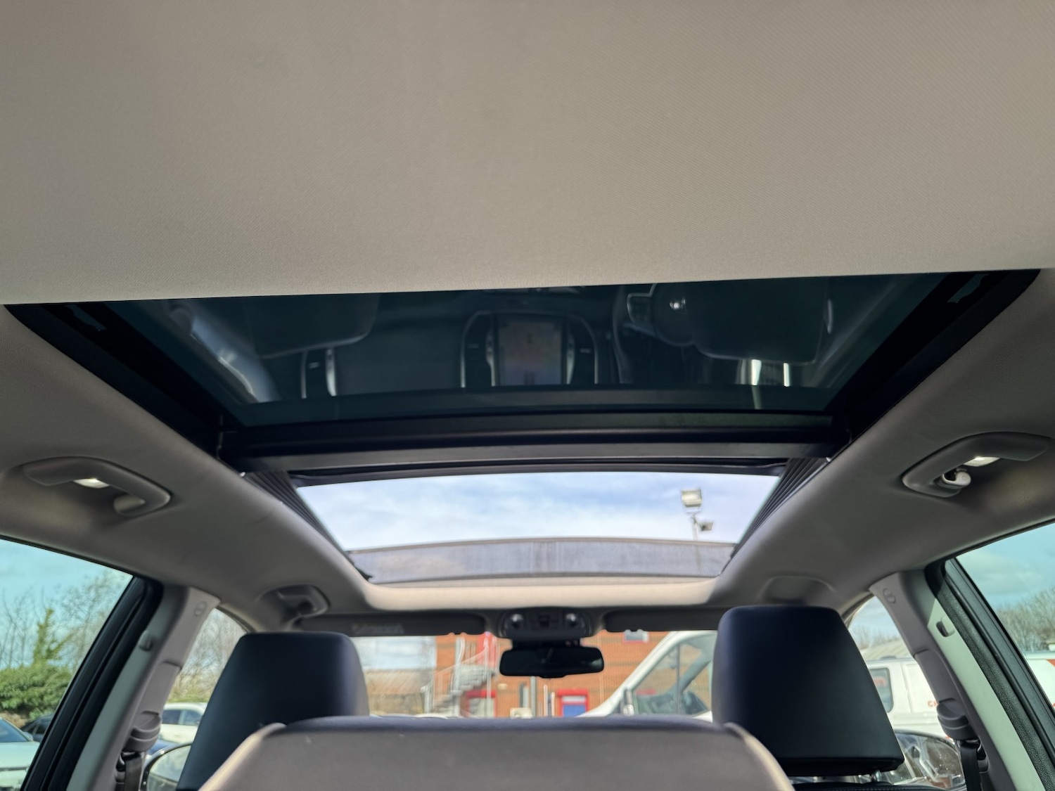 Used Kia Sportage 2017 for sale - 77391938: Photo 45