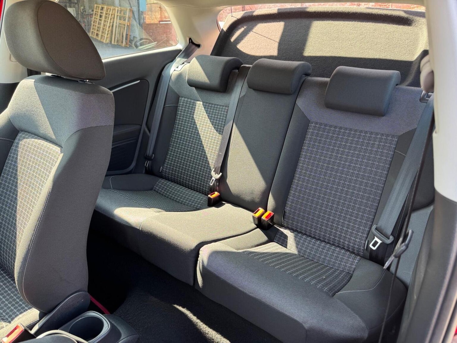 Used Volkswagen Polo 2014 for sale - 76583339: Photo 12