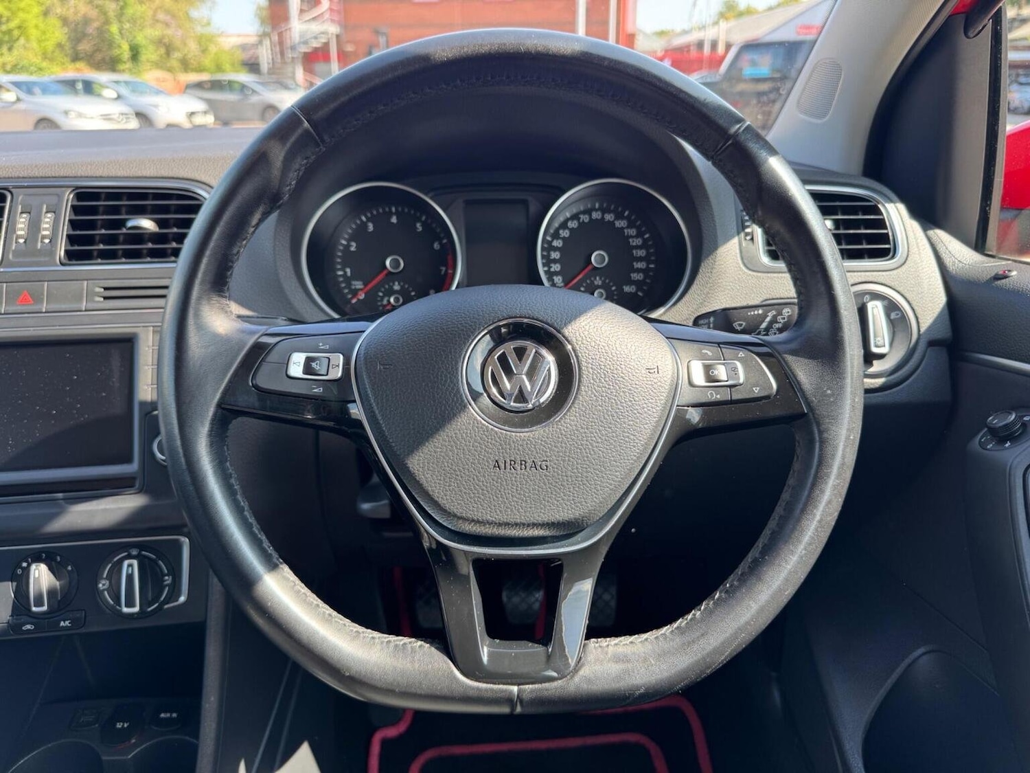 Used Volkswagen Polo 2014 for sale - 76583339: Photo 16