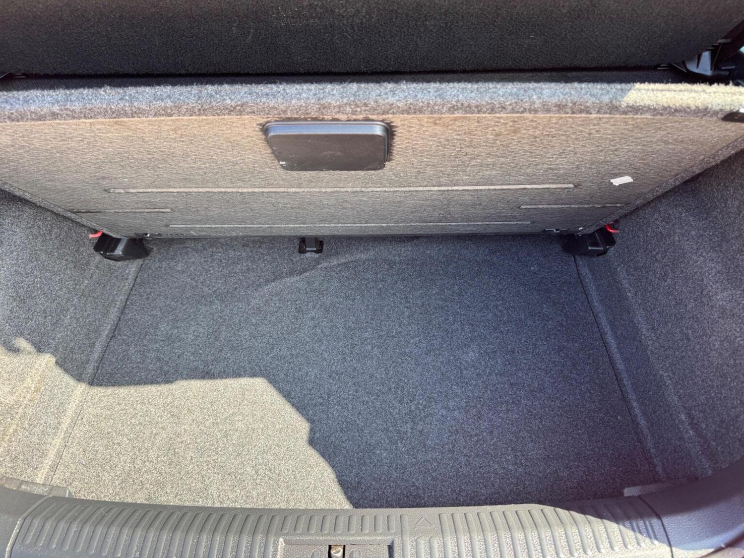 Used Volkswagen Polo 2014 for sale - 76583339: Photo 32