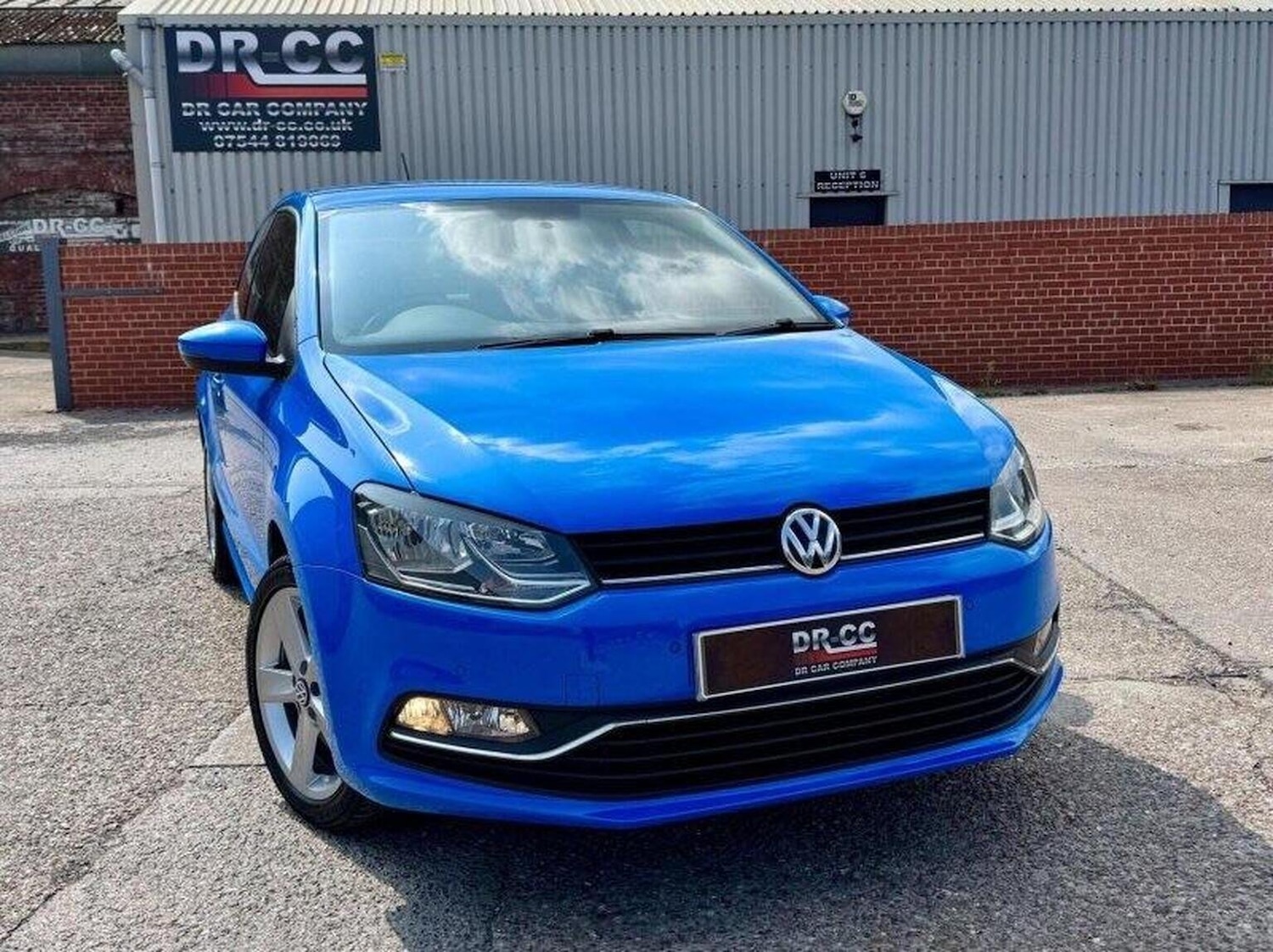 Used Volkswagen Polo 2014 for sale - 76583307: Photo 1