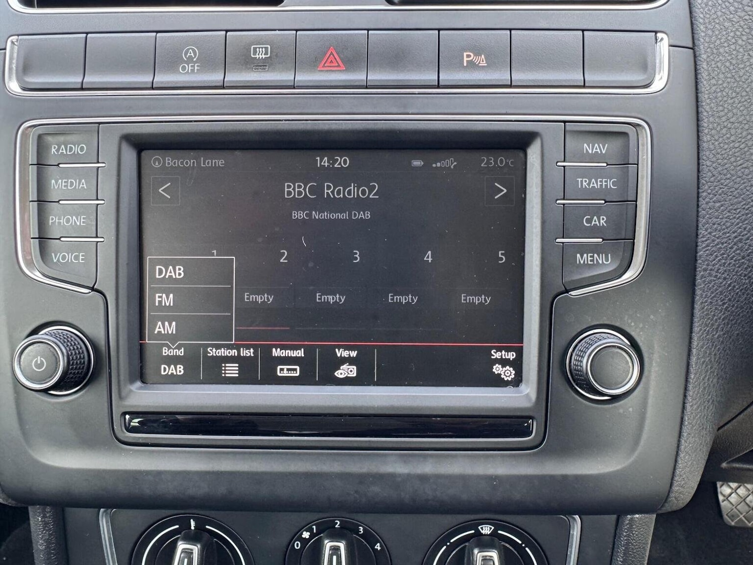 Used Volkswagen Polo 2014 for sale - 76583307: Photo 24