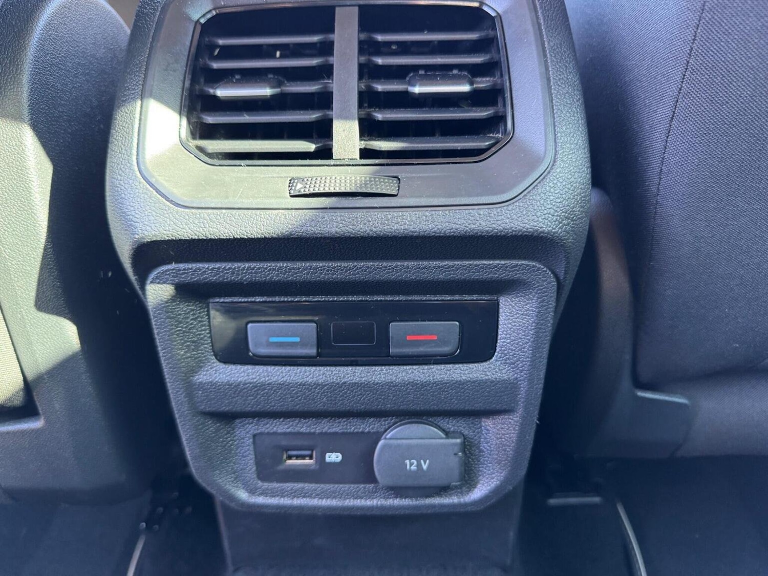 Used Volkswagen Tiguan 2018 for sale - 76583306: Photo 38