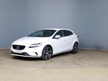 Used Volvo V40 2018 for sale - 78281009: Photo