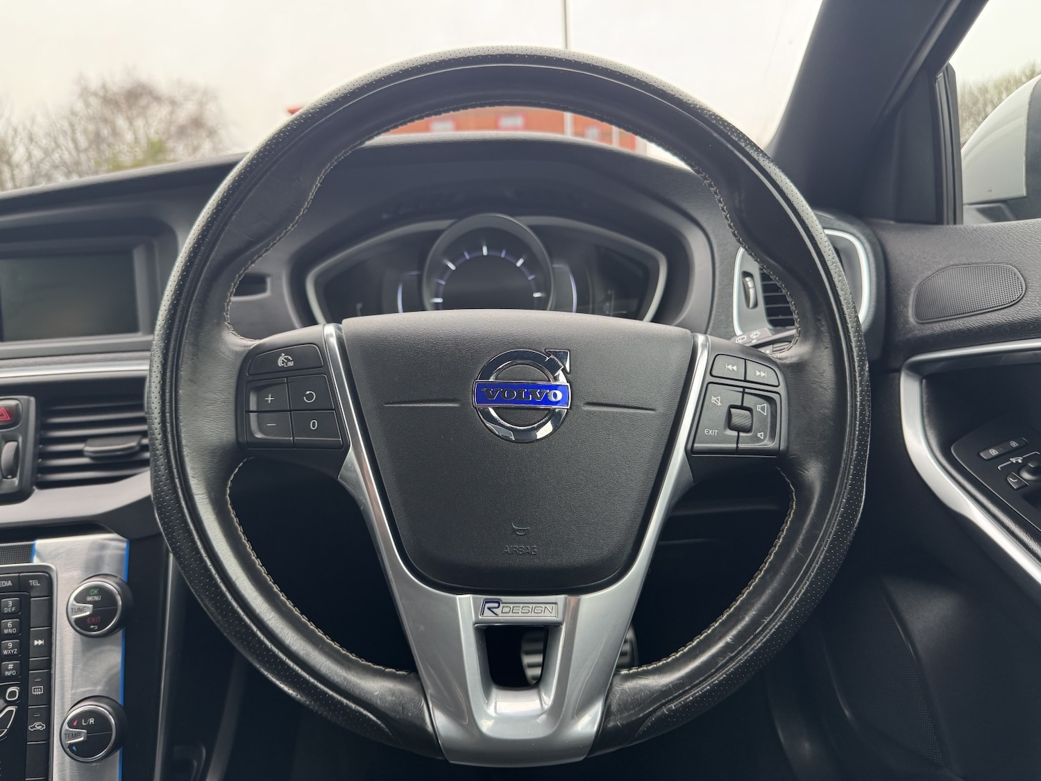 Used Volvo V40 2016 for sale - 78025751: Photo 16