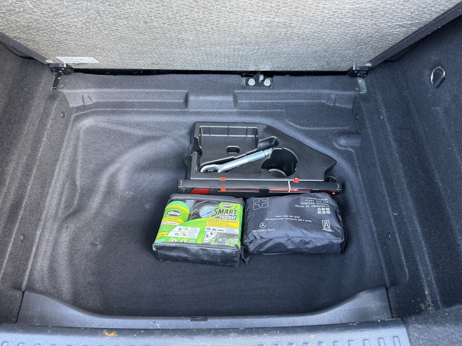 Used Mercedes-Benz A-Class 2017 for sale - 76662708: Photo 36