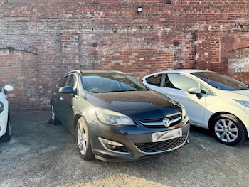 Used Vauxhall Astra 2013 for sale - 76583335: Photo