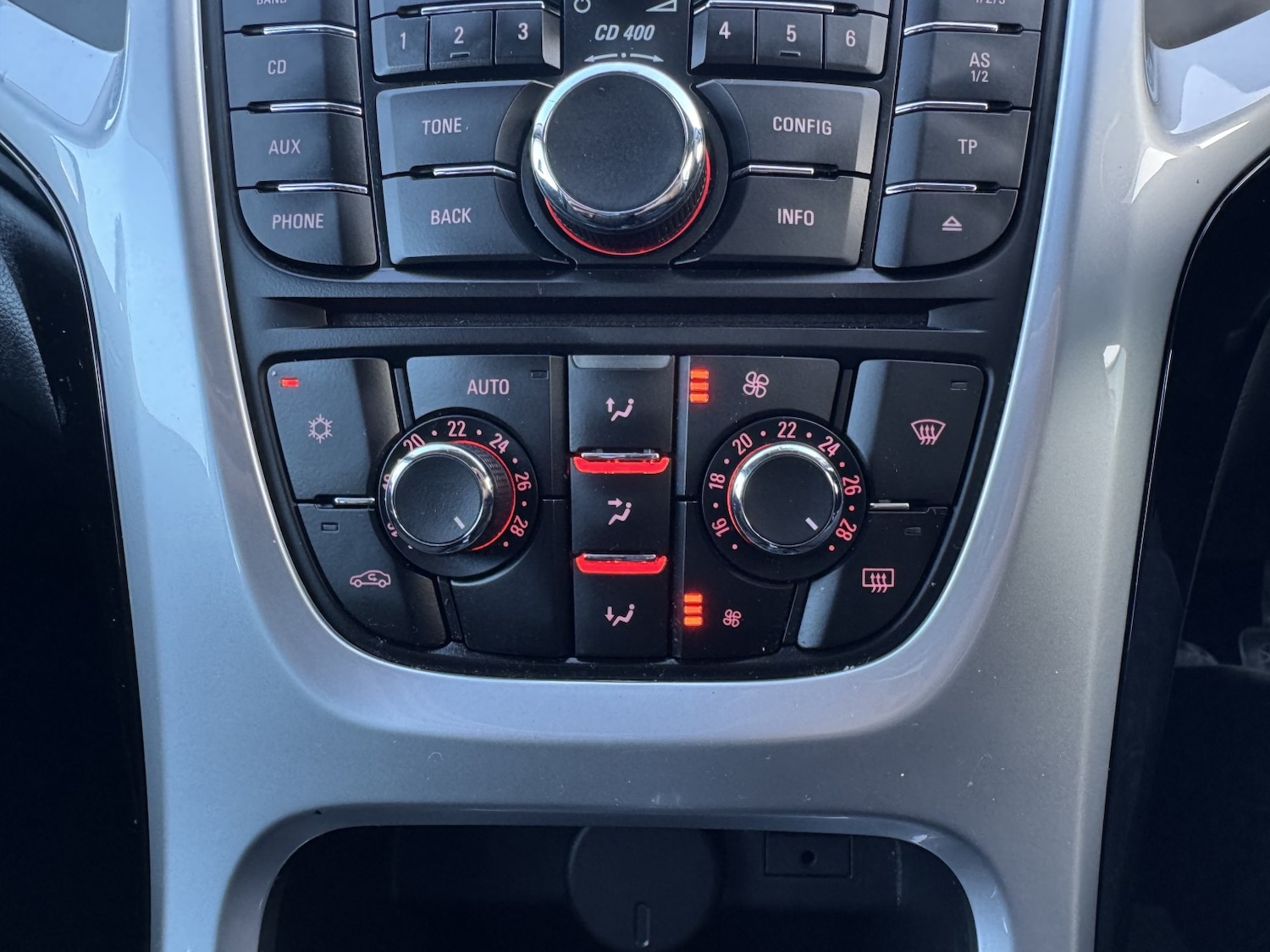 Used Vauxhall Astra 2013 for sale - 76583335: Photo 27