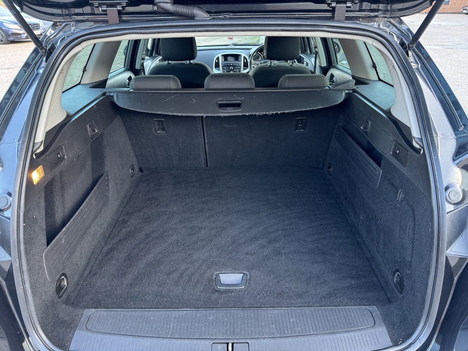 Used Vauxhall Astra 2013 for sale - 76583335: Photo 32