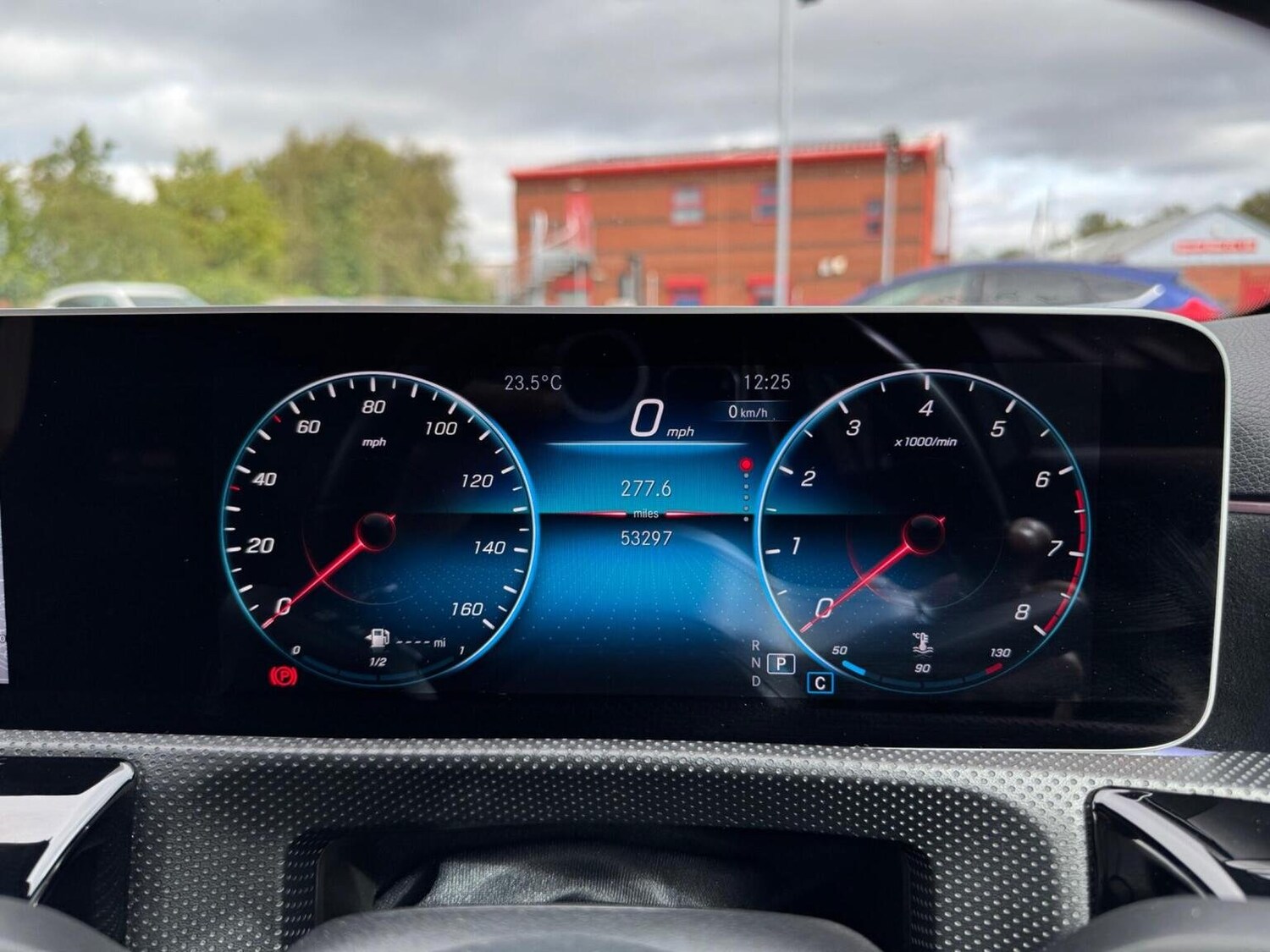 Used Mercedes-Benz A-Class 2019 for sale - 75789328: Photo 38