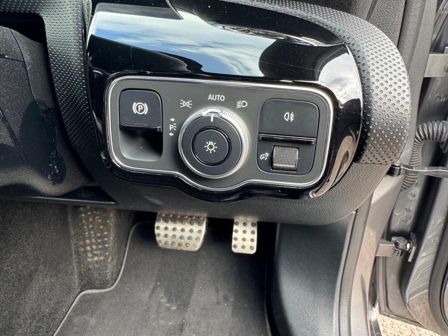 Used Mercedes-Benz A-Class 2019 for sale - 75789328: Photo 55