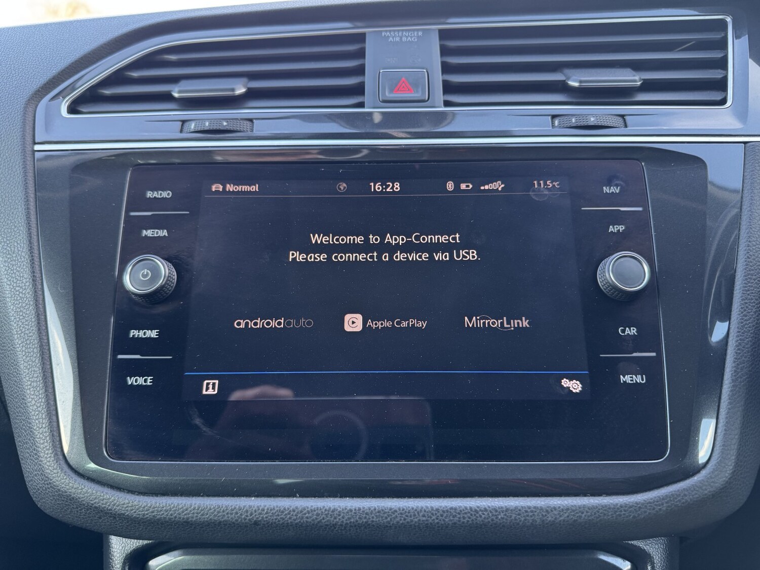 Used Volkswagen Tiguan 2017 for sale - 77864887: Photo 18