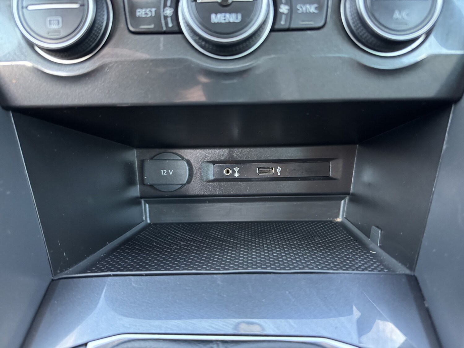 Used Volkswagen Tiguan 2017 for sale - 77864887: Photo 25