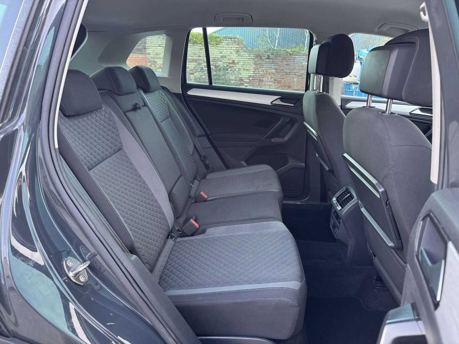 Used Volkswagen Tiguan 2017 for sale - 77864887: Photo 7