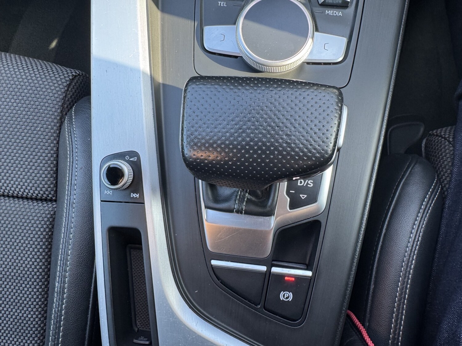 Used Audi A4 2017 for sale - 77789312: Photo 33