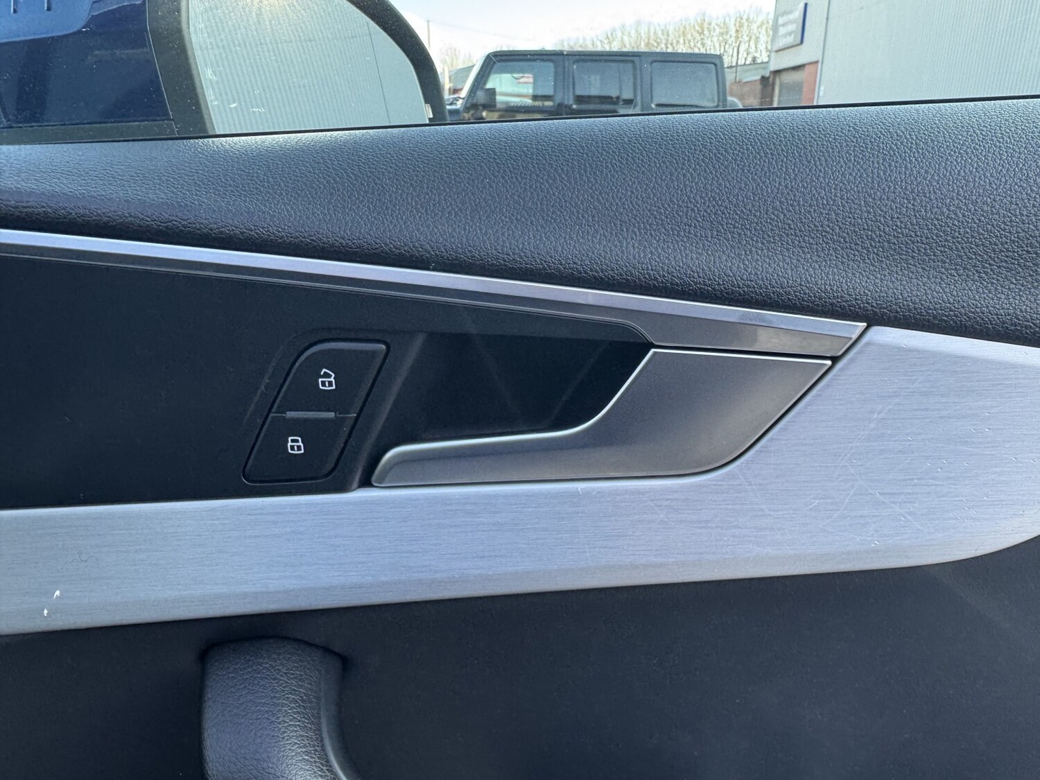 Used Audi A4 2017 for sale - 77789312: Photo 35