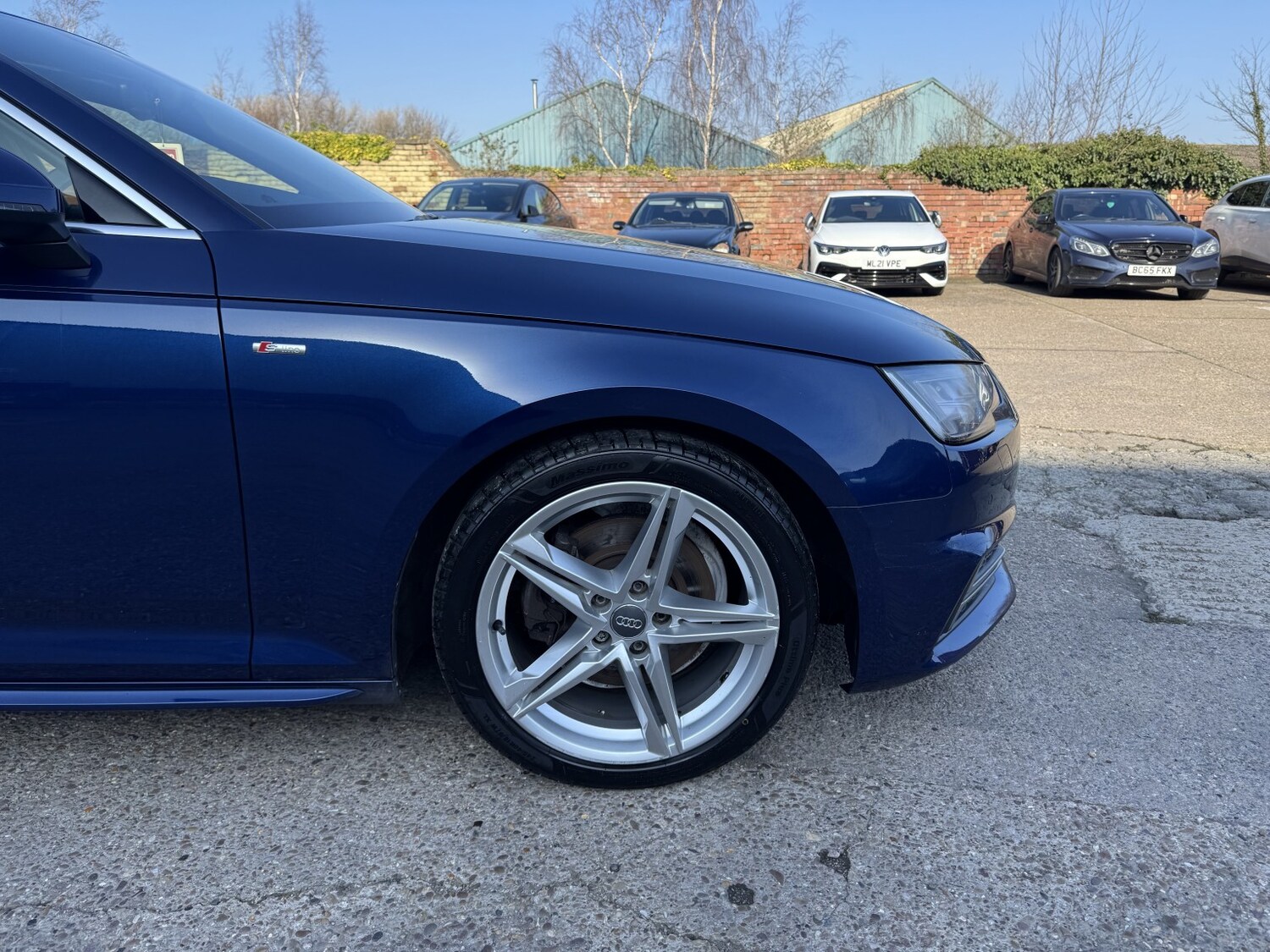 Used Audi A4 2017 for sale - 77789312: Photo 41